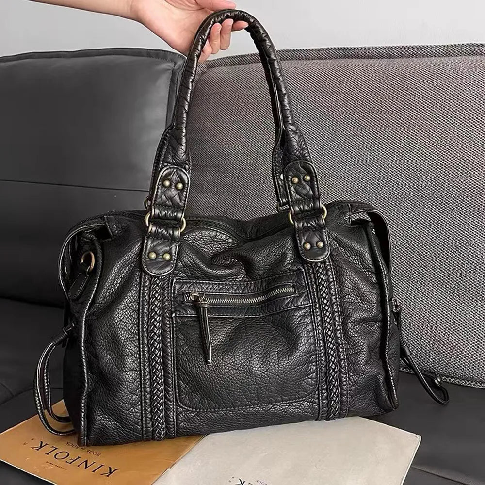 Leather handbag - Black ladies bag with versatile design
